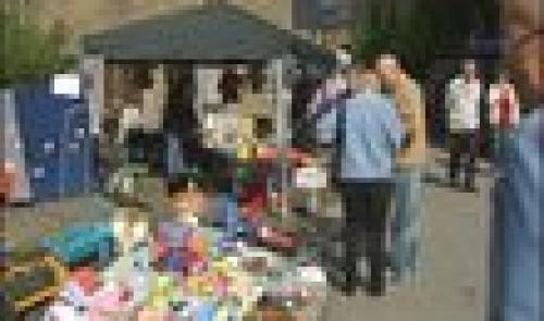 12-07-2008: Brocante à Oneux